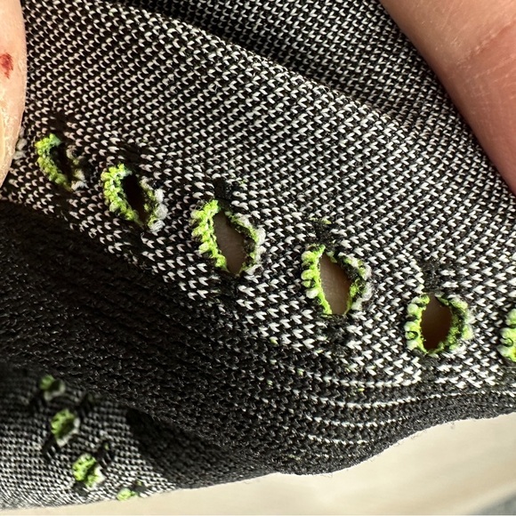 Nike x Feng Chen Wang "Transform Jacket," women's pro long-sleeve knit top, Lg. - Picture 9 of 11